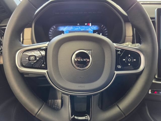 New 2026 Volvo XC90 B6 Plus w/ Protection Package Premier AWD/4WD image 23