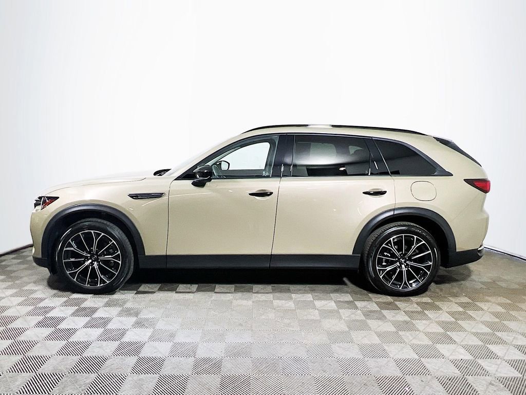 Used 2025 MAZDA CX-70 Plug-In Hybrid w/ Premium Pkg AWD/4WD image 4
