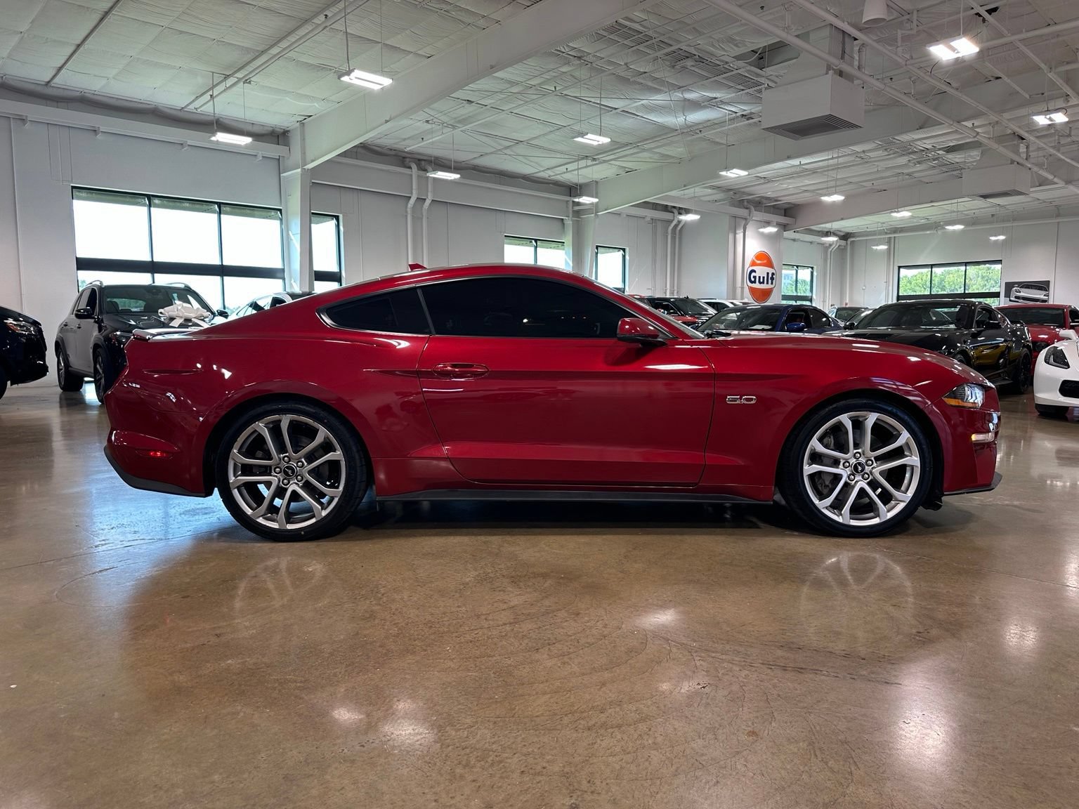 Used 2022 Ford Mustang GT Premium w/ Equipment Group 401A RWD image 8