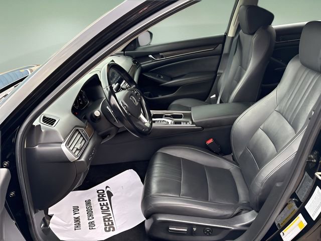 Used 2020 Honda Accord Touring image 3