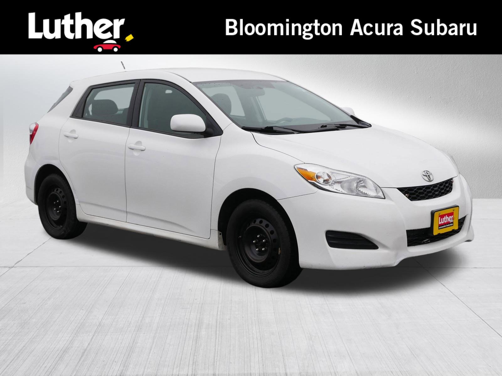 Used 2011 Toyota Matrix FWD image 1