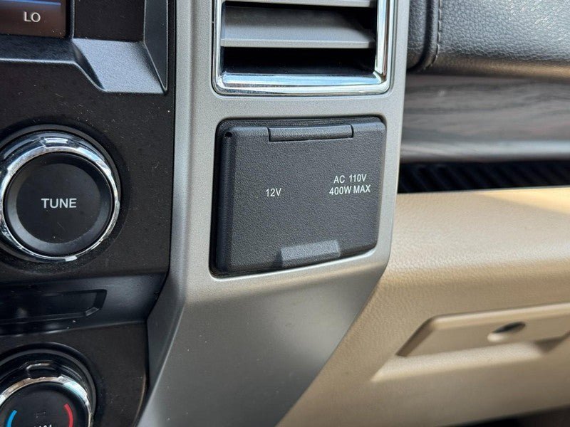 Used 2015 Ford F150 Lariat w/ Equipment Group 501A Mid AWD/4WD image 22