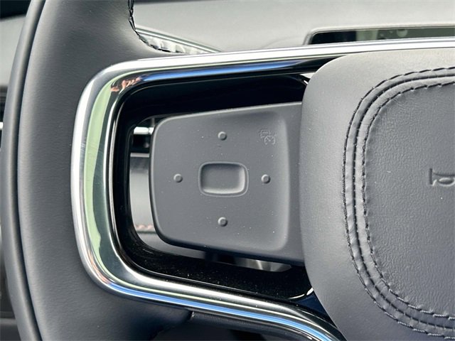 New 2025 Lincoln Nautilus Premier w/ Equipment Group 102A image 24