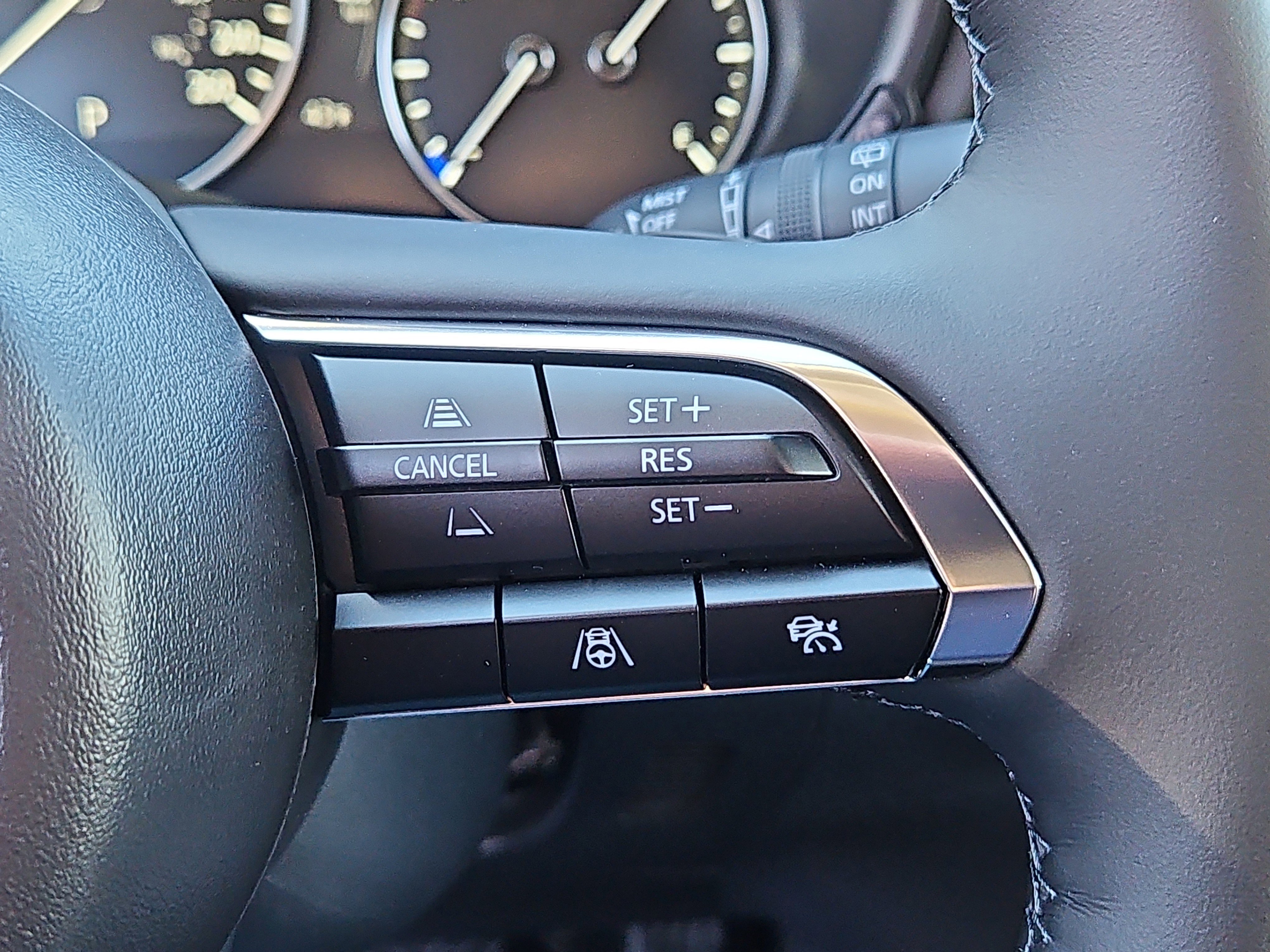 New 2026 MAZDA CX-30 2.5 Turbo w/ Premium Plus Pkg image 16