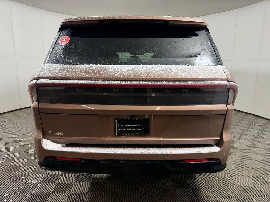 New 2025 Lincoln Navigator L Black Label AWD/4WD image 6