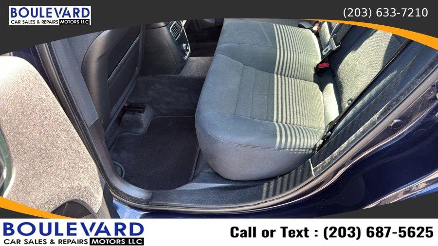 Used 2011 Dodge Charger R/T w/ Driver Confidence Group AWD/4WD image 30