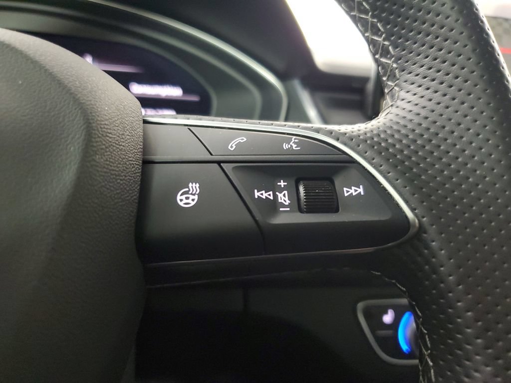 Used 2022 Audi SQ5 Premium Plus AWD/4WD image 25