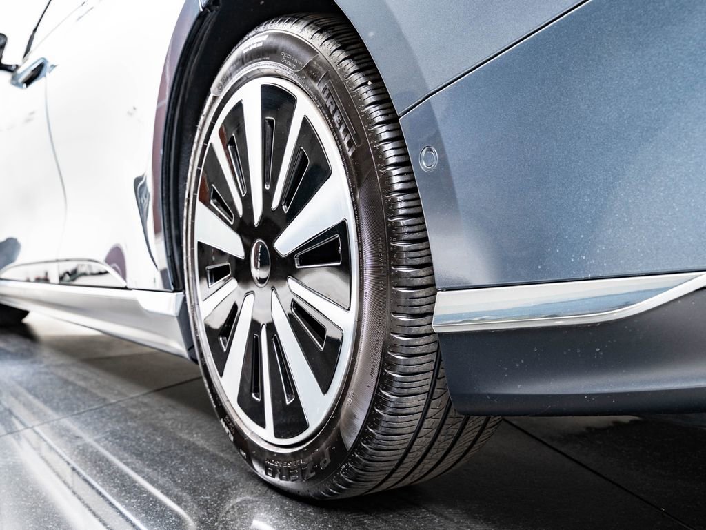 Used 2024 Lucid Air Touring image 48