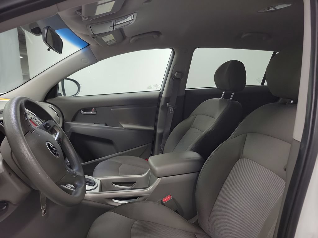 Used 2015 Kia Sportage LX FWD image 16