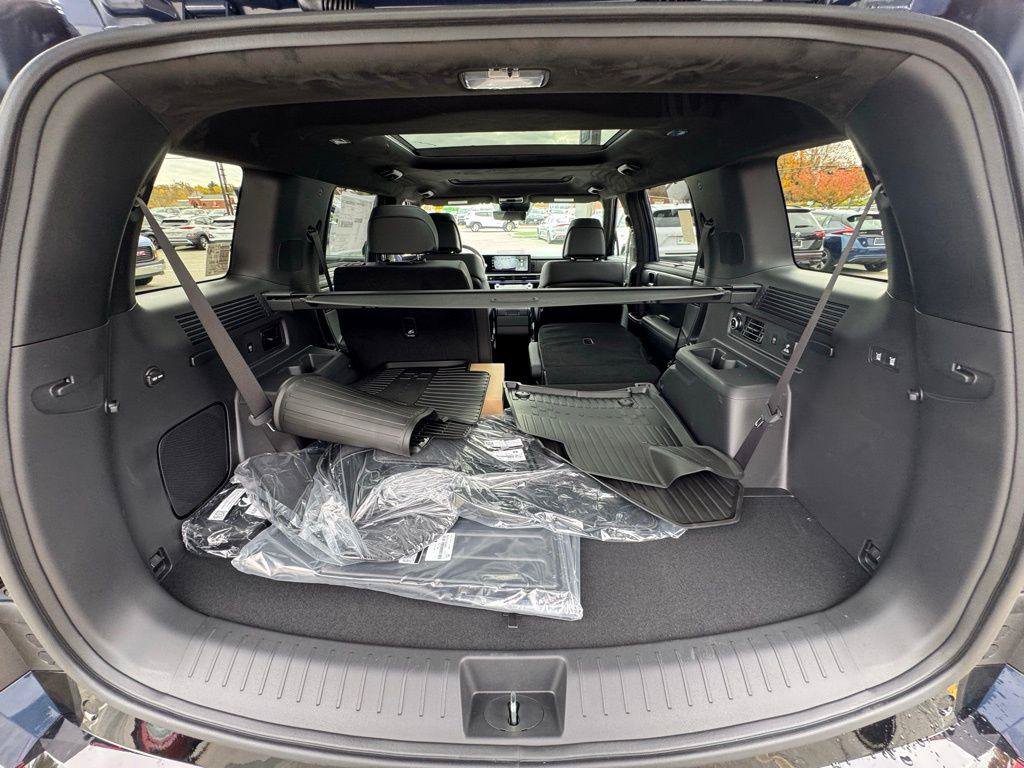 New 2026 Hyundai Santa Fe Calligraphy AWD/4WD image 32