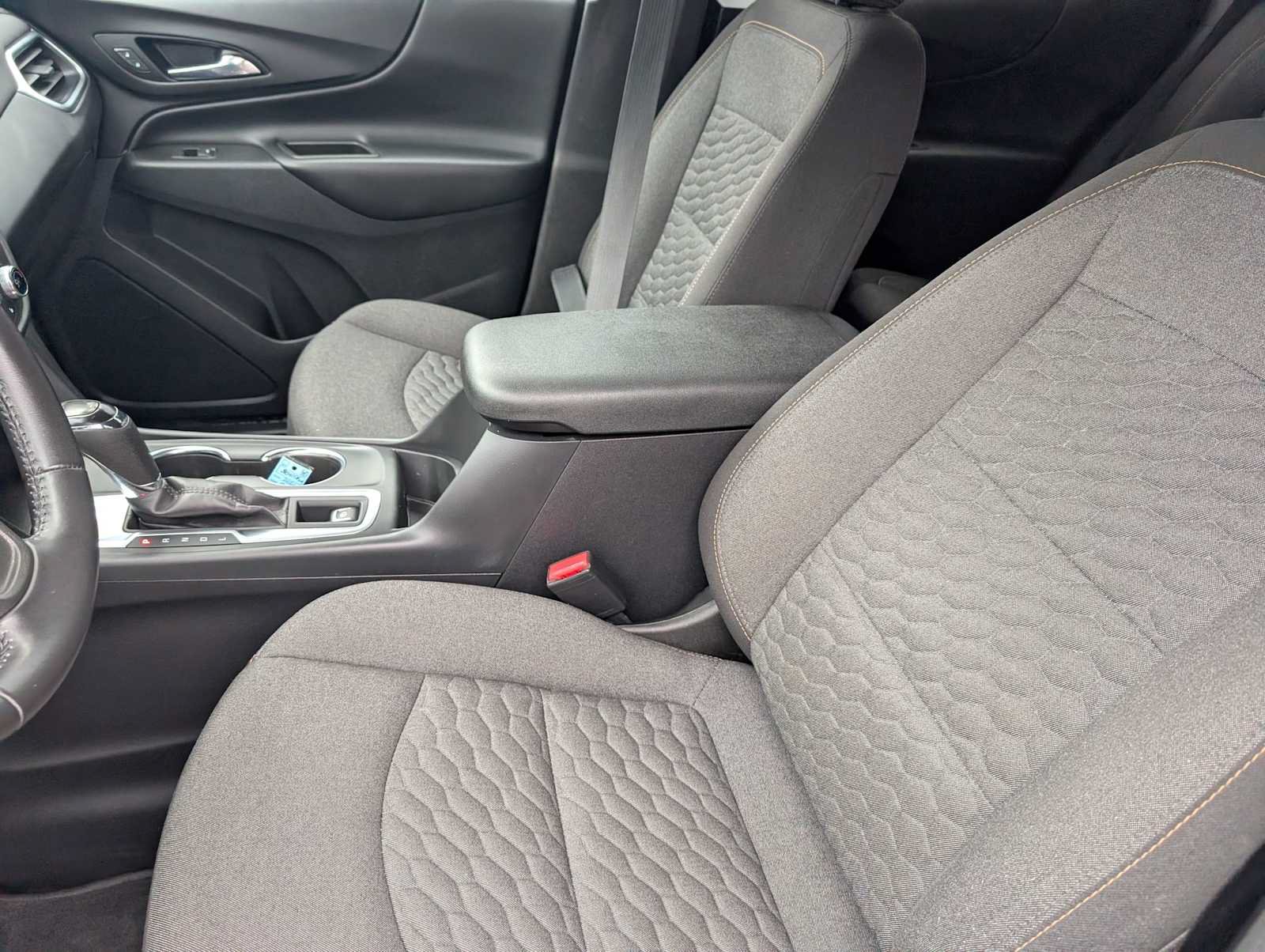 Used 2021 Chevrolet Equinox LT FWD image 13