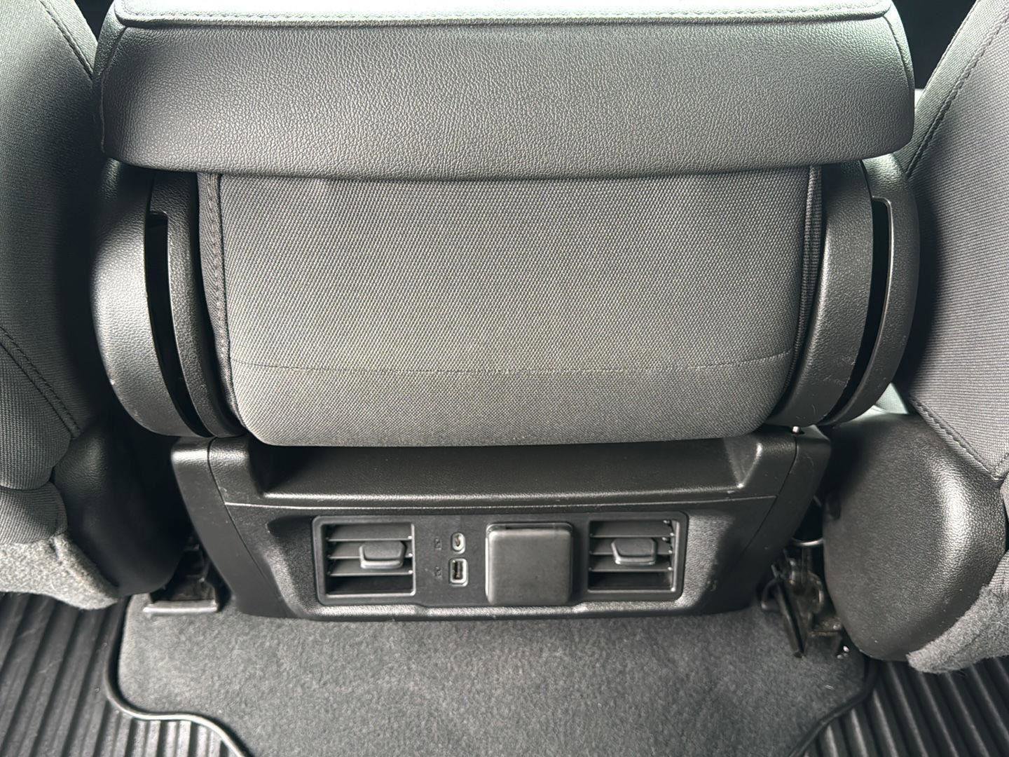 Used 2022 Chevrolet Silverado 1500 LT image 10