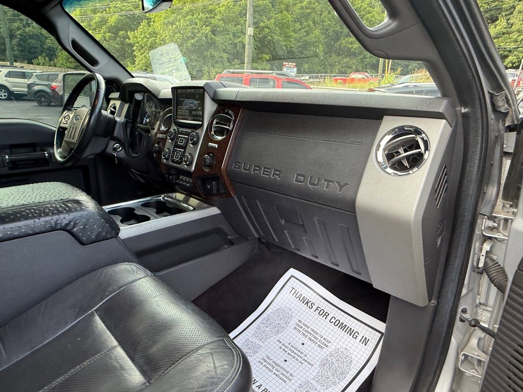 Used 2014 Ford F250 Lariat w/ Lariat Interior Package AWD/4WD image 68