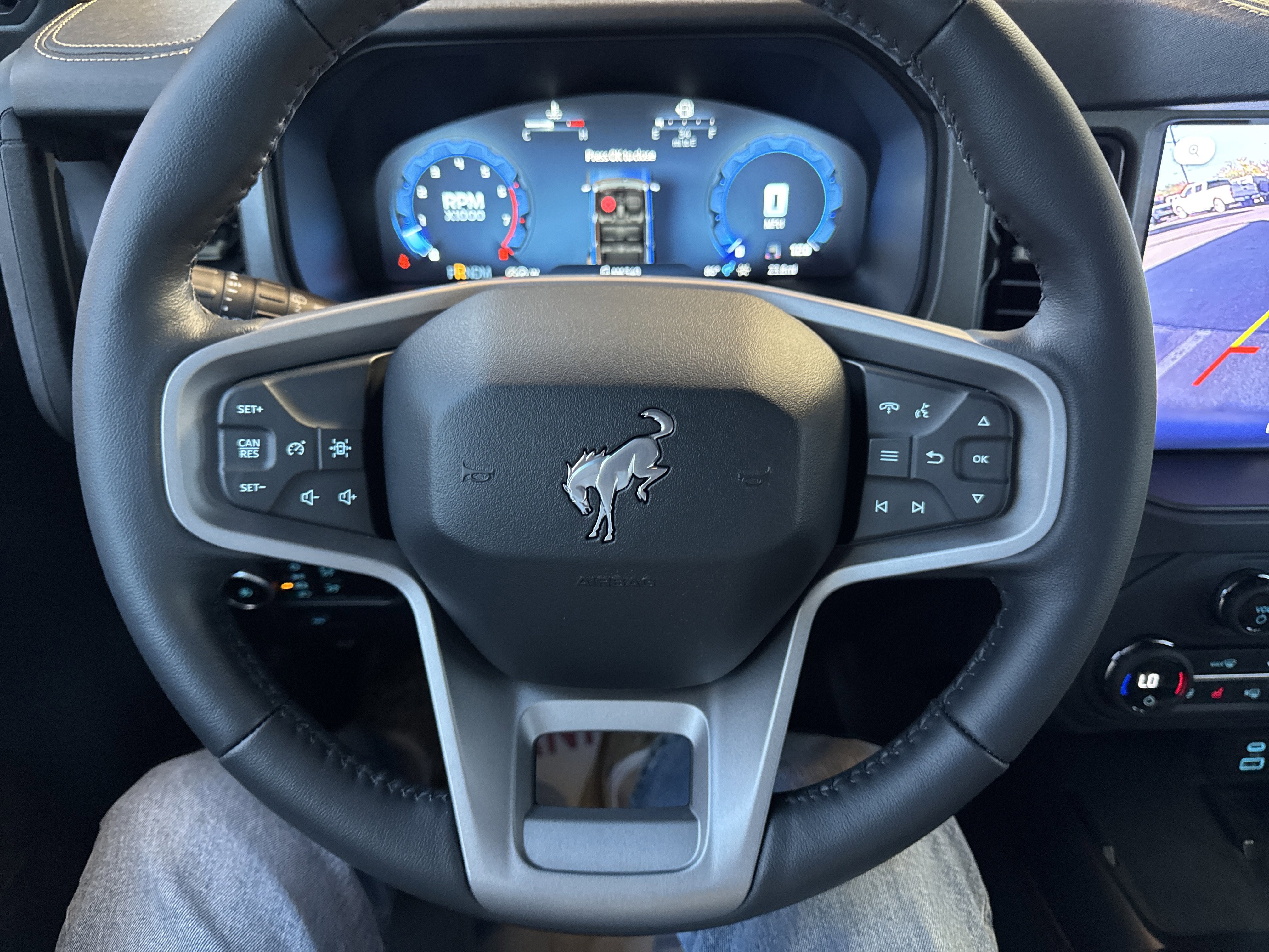 New 2025 Ford Bronco Badlands image 26