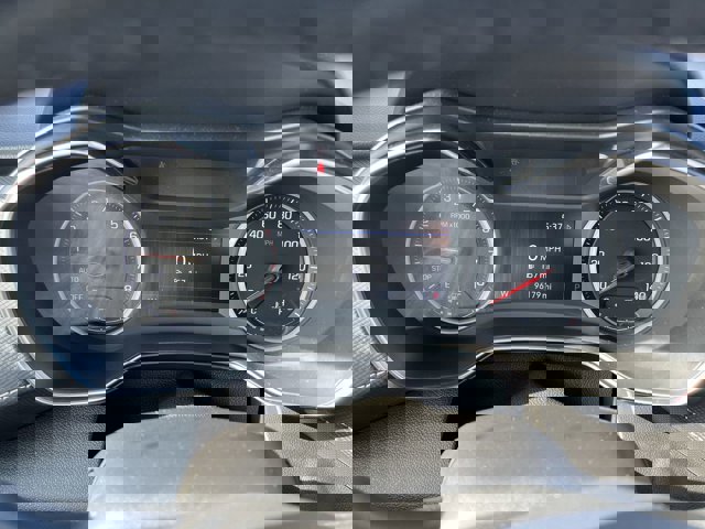 Used 2021 Chevrolet TrailBlazer ACTIV w/ Technology Package image 12