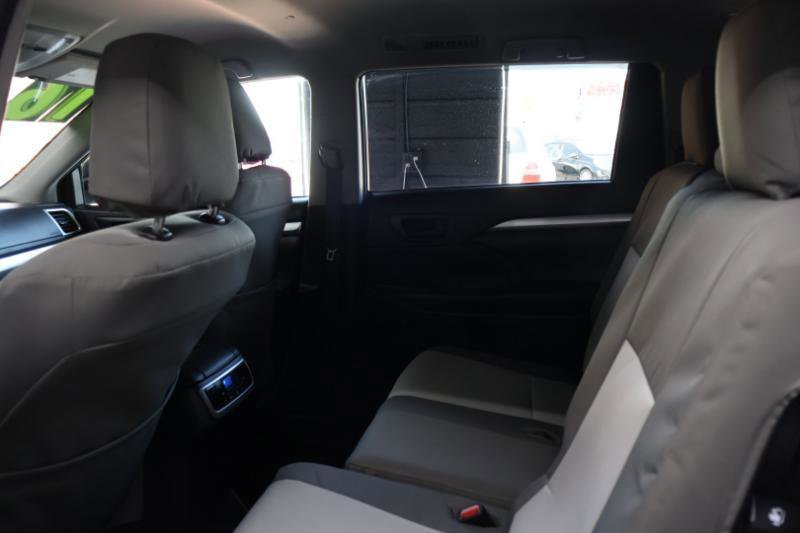 Used 2016 Toyota Highlander Plus AWD/4WD image 22