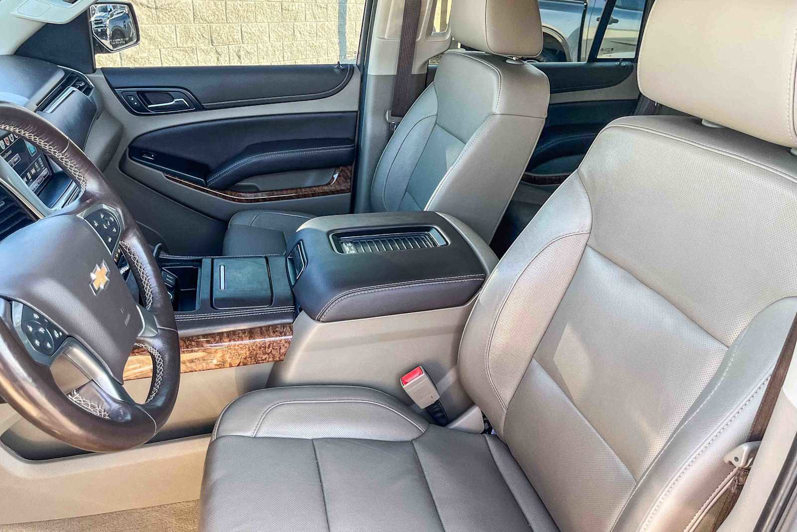 Used 2019 Chevrolet Tahoe Premier image 16
