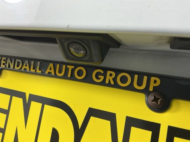 Used 2017 Porsche Cayenne AWD/4WD image 9