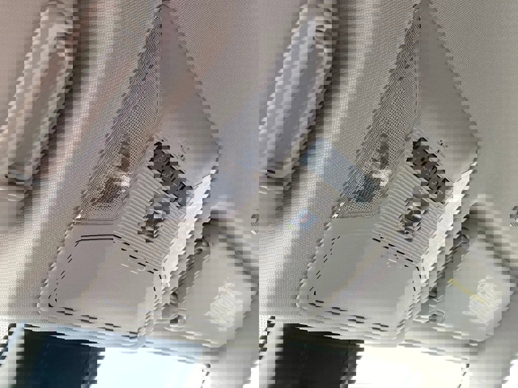 Certified 2025 Toyota RAV4 XLE image 28