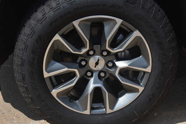 New 2026 Chevrolet Silverado 1500 RST AWD/4WD image 11