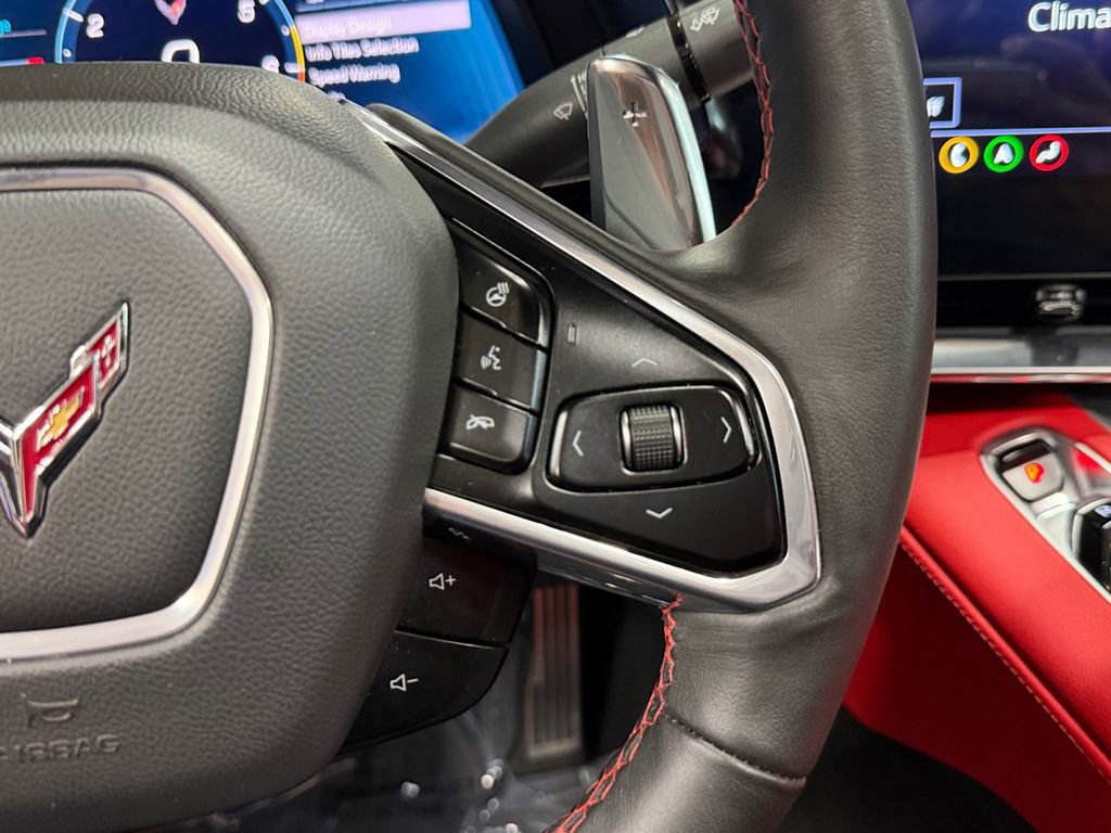 Used 2020 Chevrolet Corvette Stingray Preferred Cpe w/ 2LT Preferred Equipment Group RWD image 17