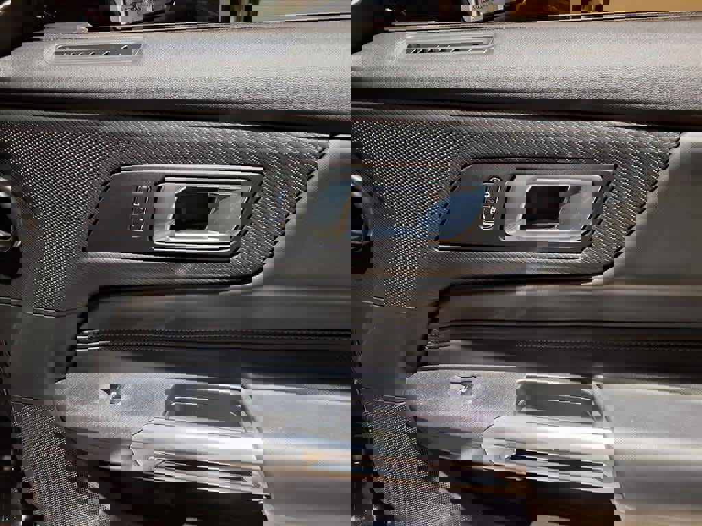 Used 2024 Ford Mustang GT Premium image 24