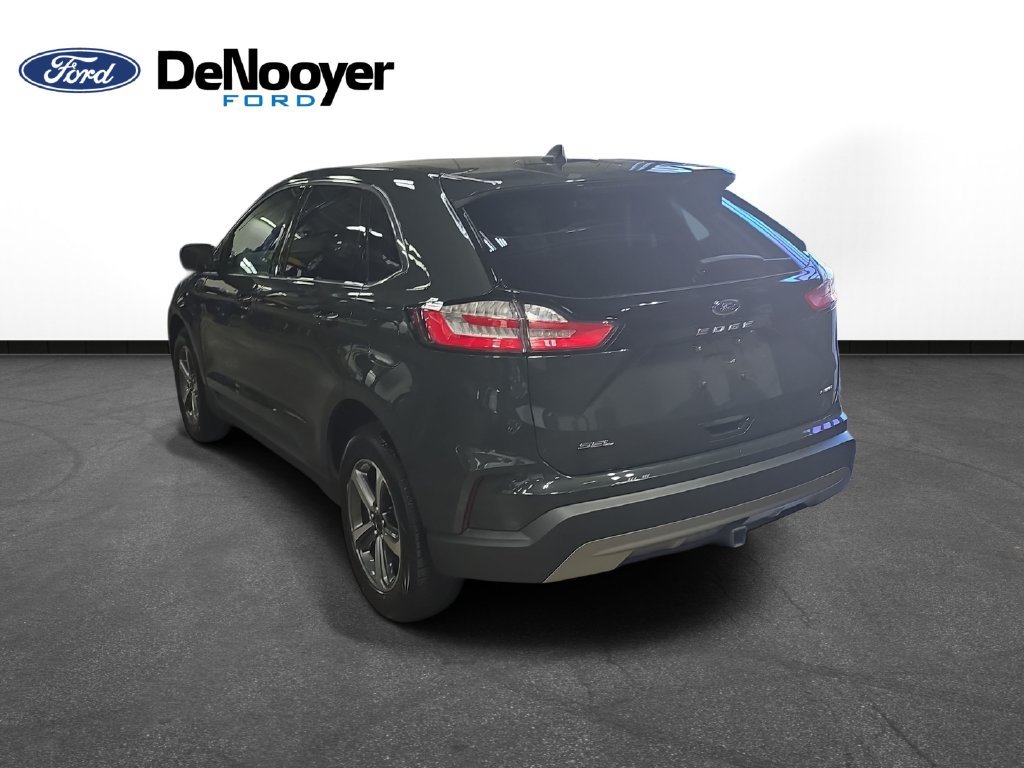 Used 2023 Ford Edge SEL w/ Convenience Package AWD/4WD image 8