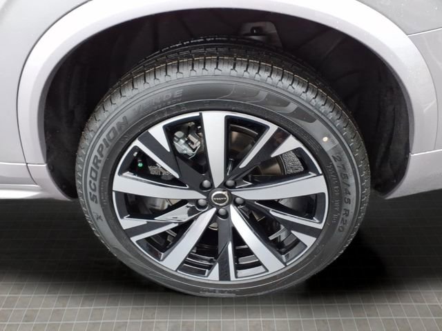 New 2026 Volvo XC90 B6 Core w/ Protection Package Premier AWD/4WD image 10