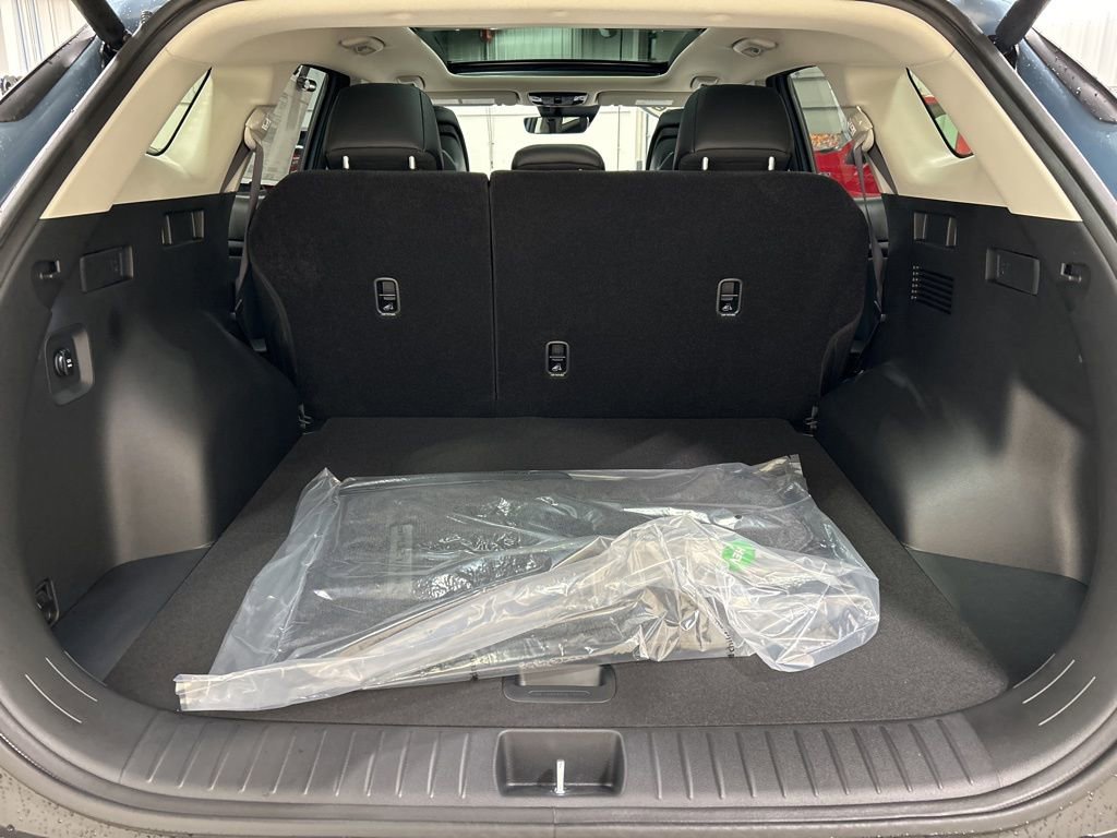 New 2026 Kia Sportage EX image 28