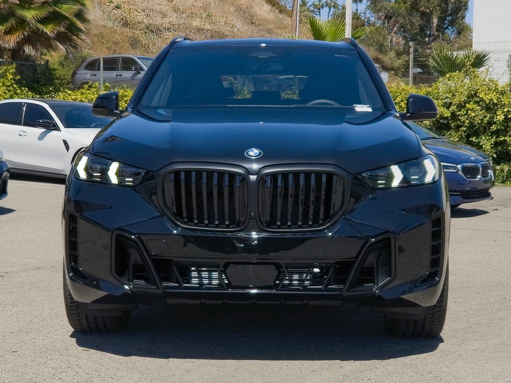 New 2026 BMW X5 xDrive40i w/ Executive Package AWD/4WD image 2