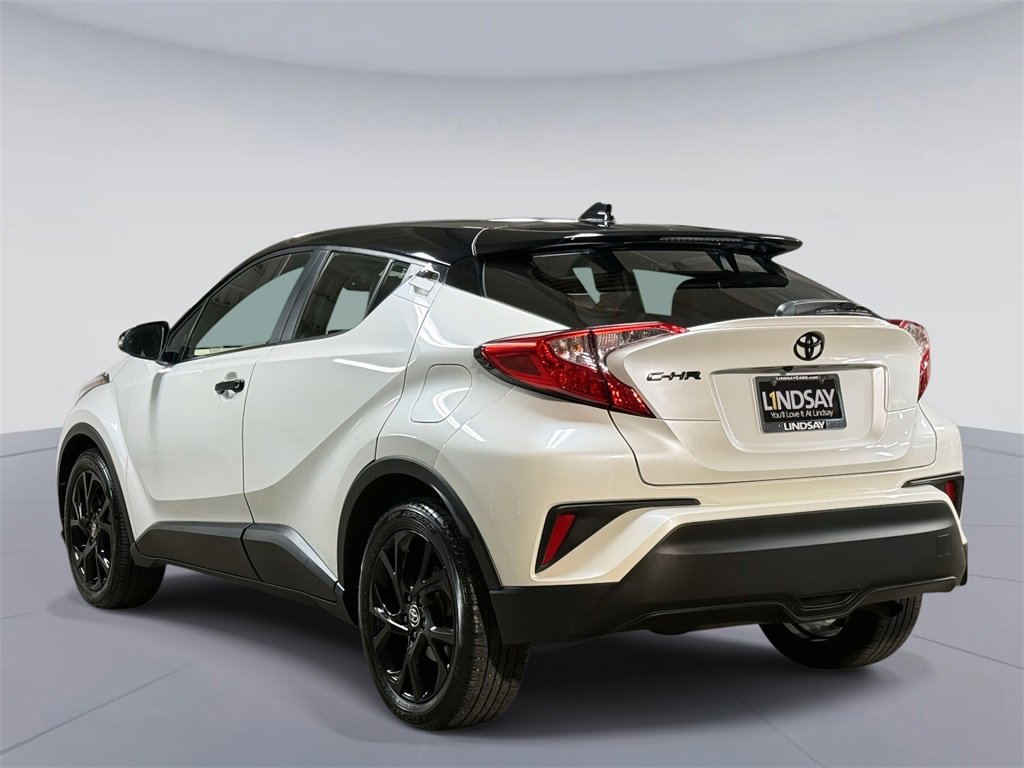 Used 2021 Toyota C-HR Nightshade image 12