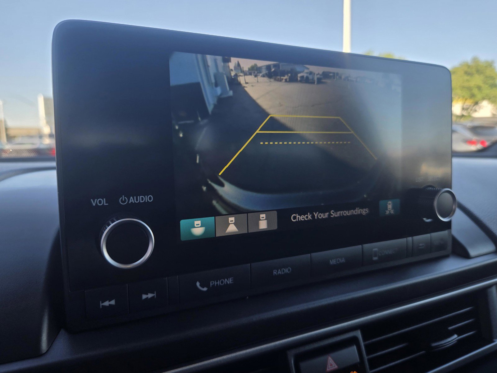 Used 2025 Honda Pilot Sport image 20