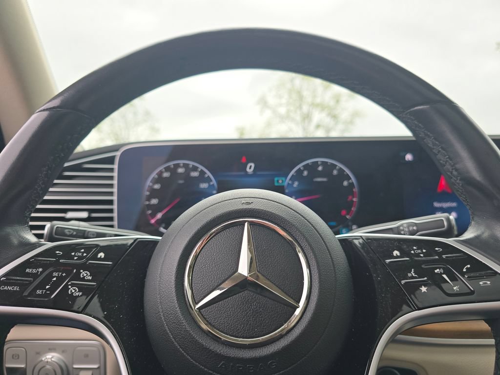 Used 2024 Mercedes-Benz GLE 350 4MATIC image 29