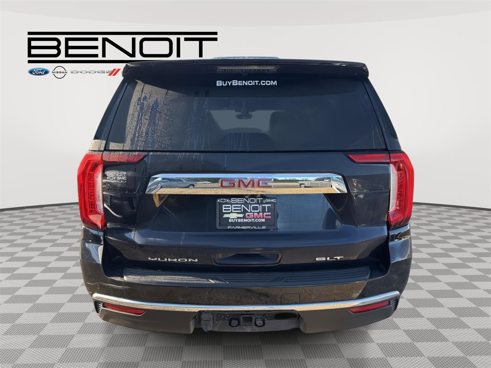 Used 2022 GMC Yukon XL SLT w/ SLT Premium Package image 4