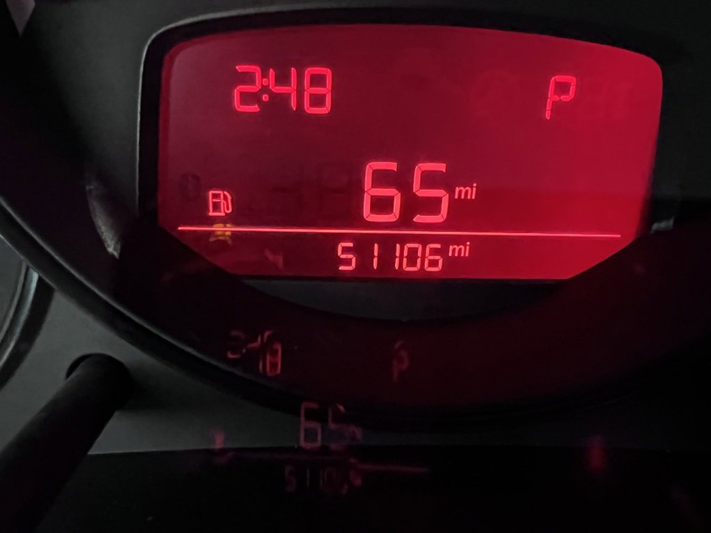 Used 2013 Volkswagen Beetle 2.5 image 20