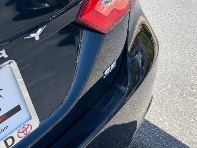 Used 2019 Toyota Camry SE FWD image 18