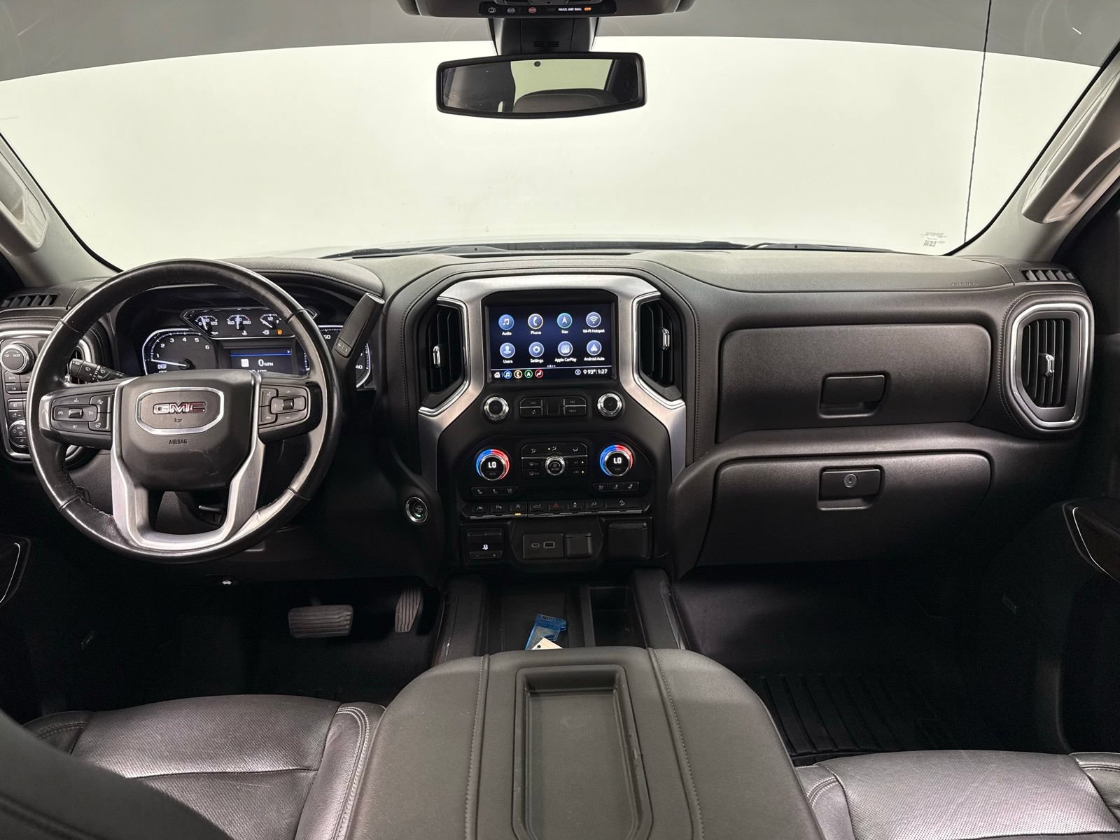Used 2020 GMC Sierra 1500 SLT w/ SLT Premium Plus Package AWD/4WD image 30