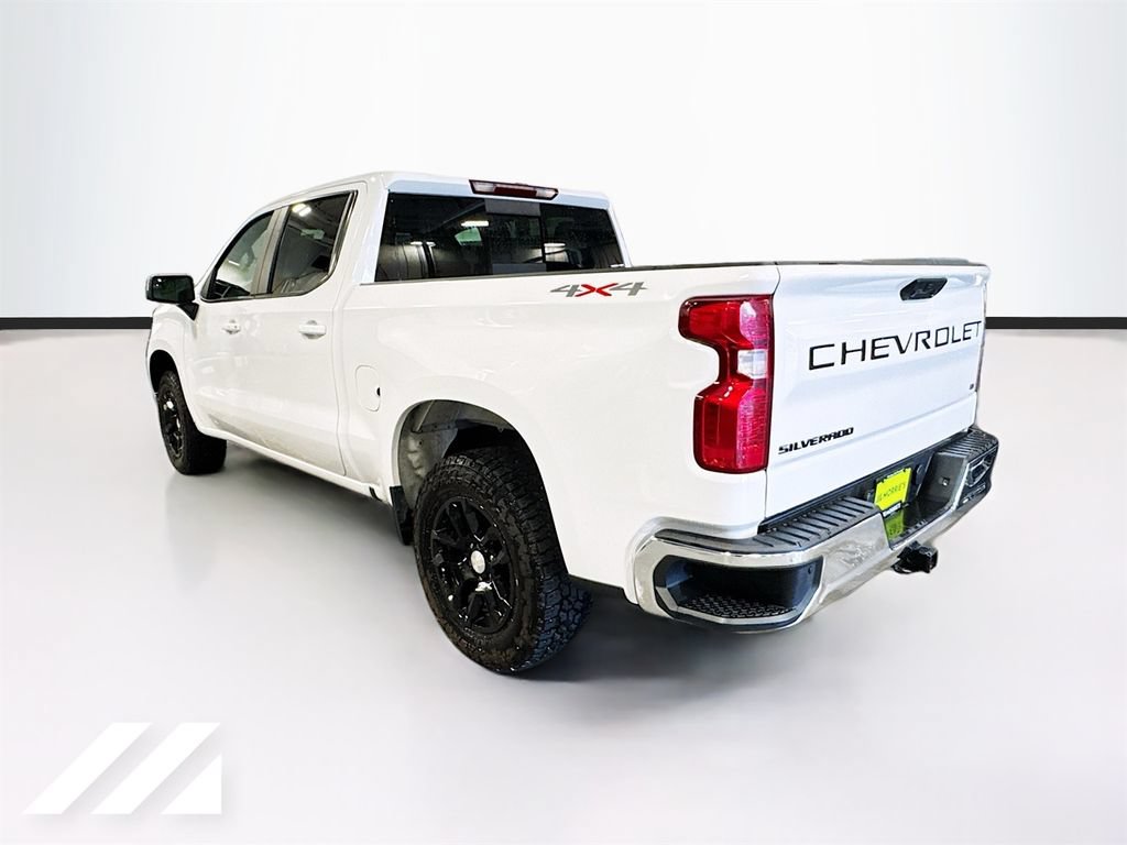 Used 2022 Chevrolet Silverado 1500 LT AWD/4WD image 7