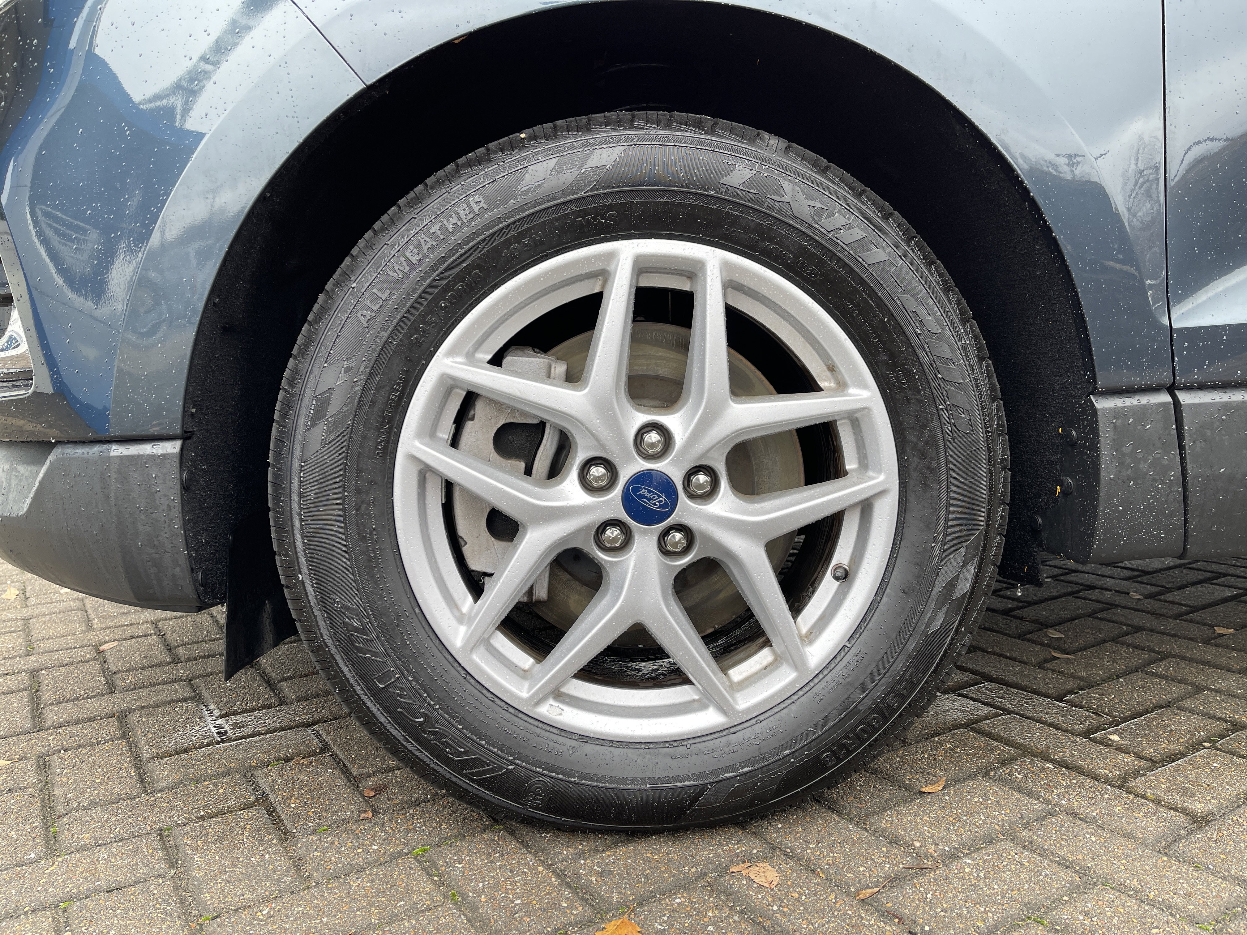 Used 2022 Ford Edge SEL image 11