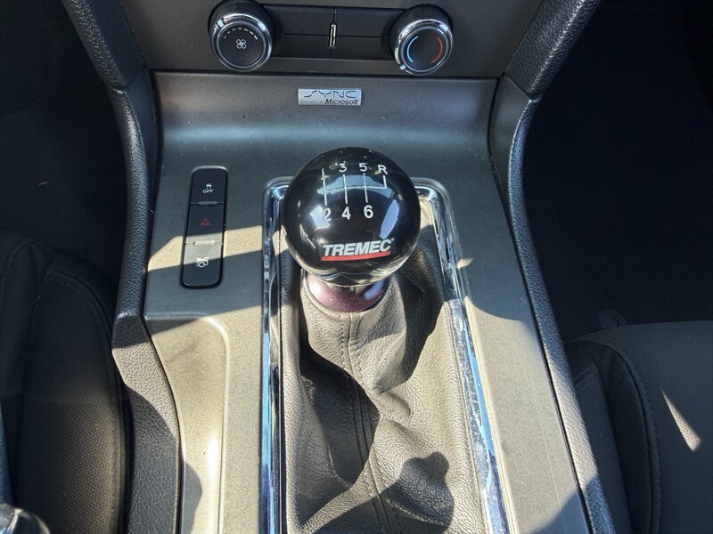 Used 2013 Ford Mustang GT RWD image 13