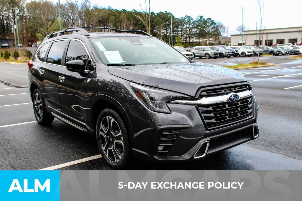 Used 2024 Subaru Ascent Touring image 4