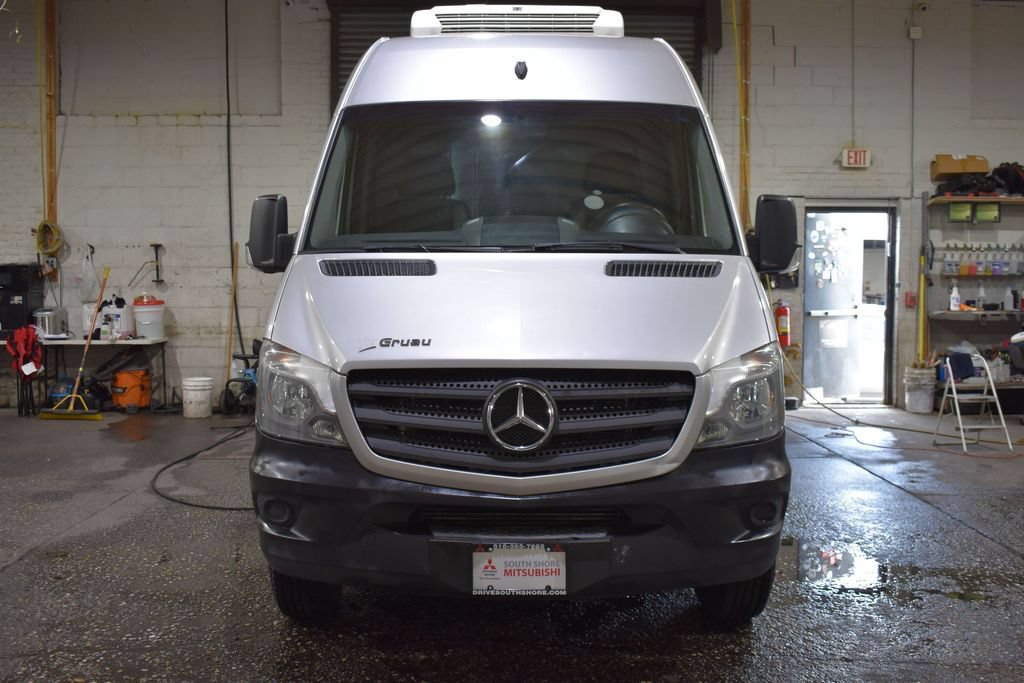 Used 2017 Mercedes-Benz Sprinter 3500 image 6