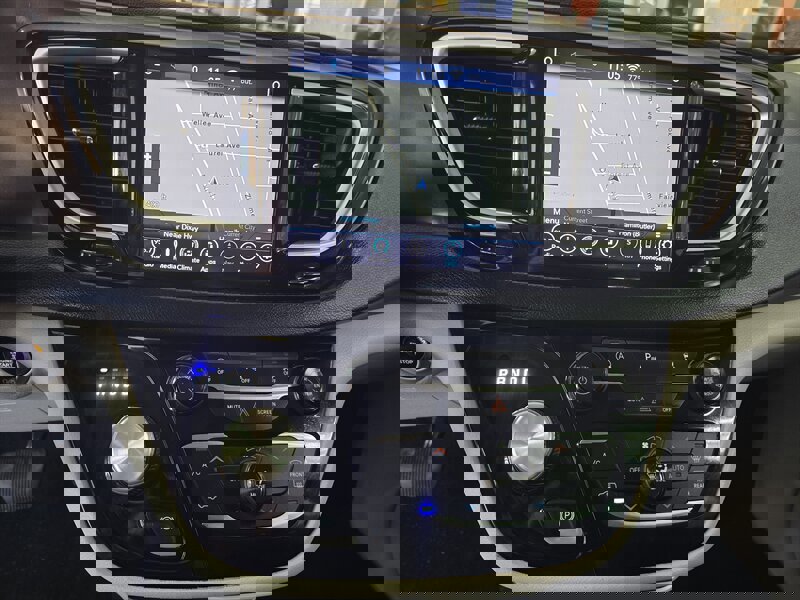 Used 2018 Chrysler Pacifica Touring Plus w/ Tire & Wheel Group image 26