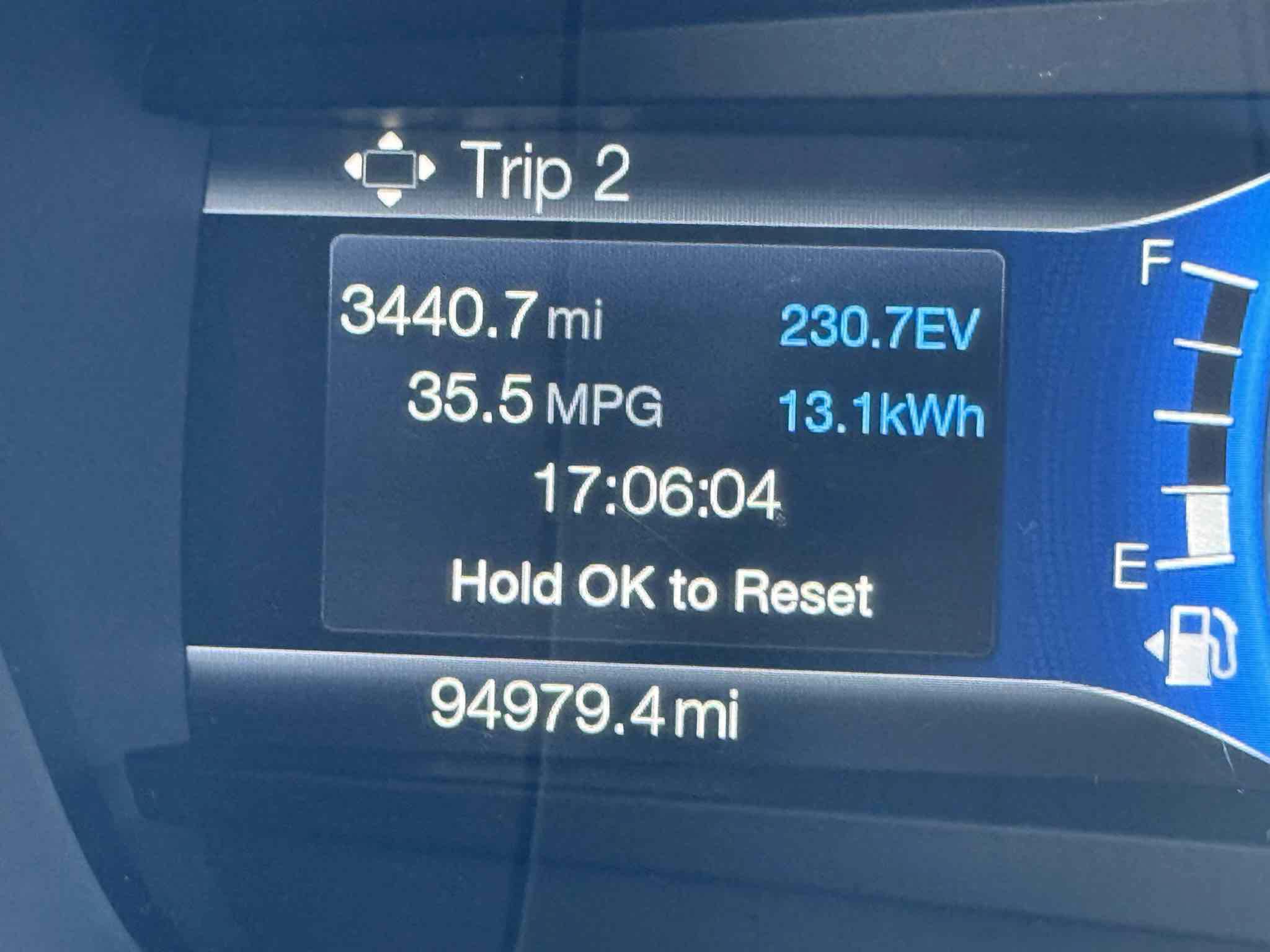 Used 2019 Ford Fusion Energi Titanium FWD image 23