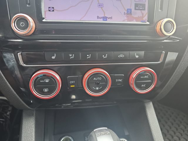 Used 2017 Volkswagen Jetta GLI FWD image 24