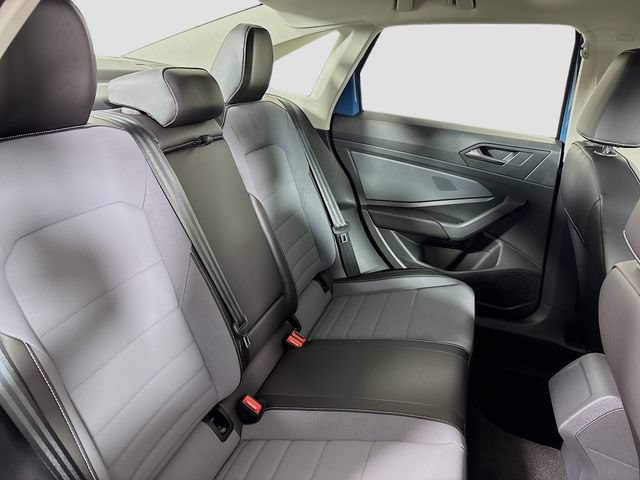 New 2026 Volkswagen Jetta SE FWD image 28