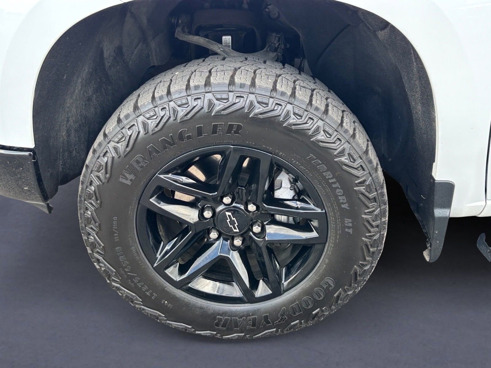 Used 2024 Chevrolet Silverado 1500 LT Trail Boss w/ Protection Package image 14