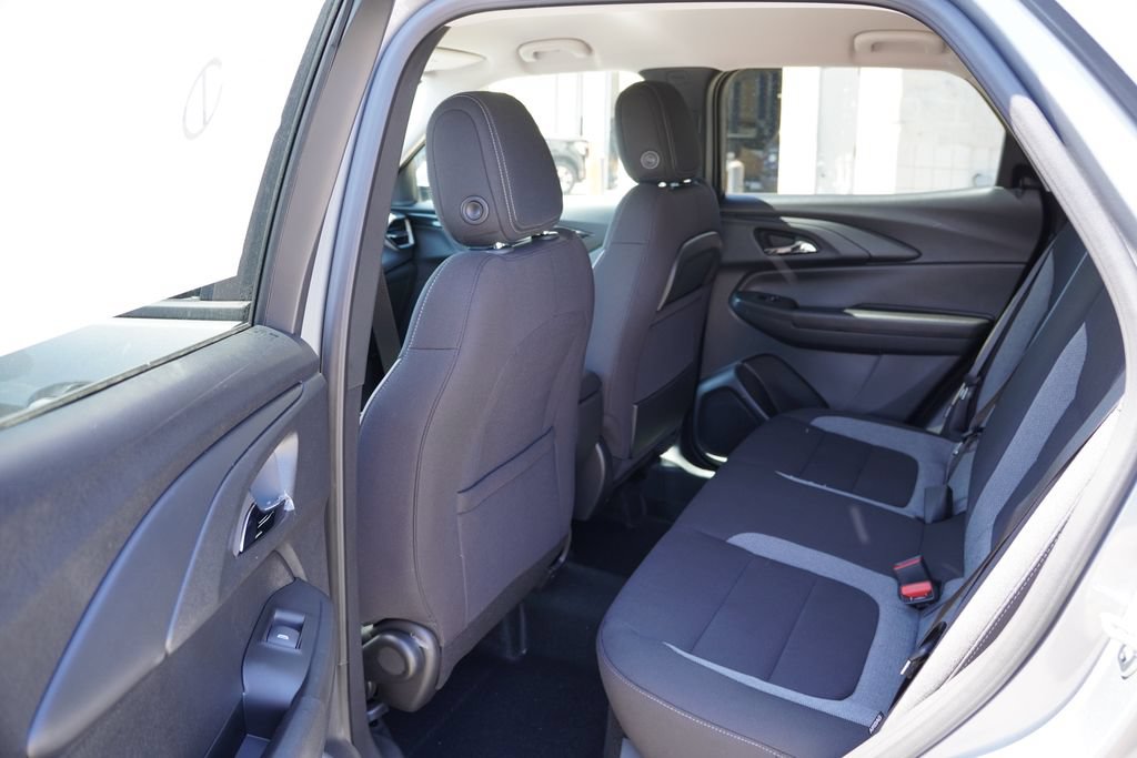 New 2026 Chevrolet TrailBlazer LT w/ LT Cold Weather Package AWD/4WD image 11