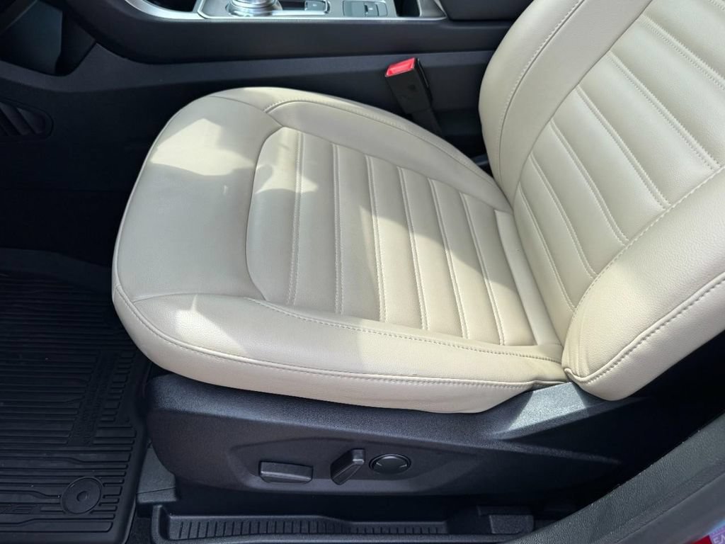 Used 2024 Ford Edge SEL w/ Convenience Package AWD/4WD image 14