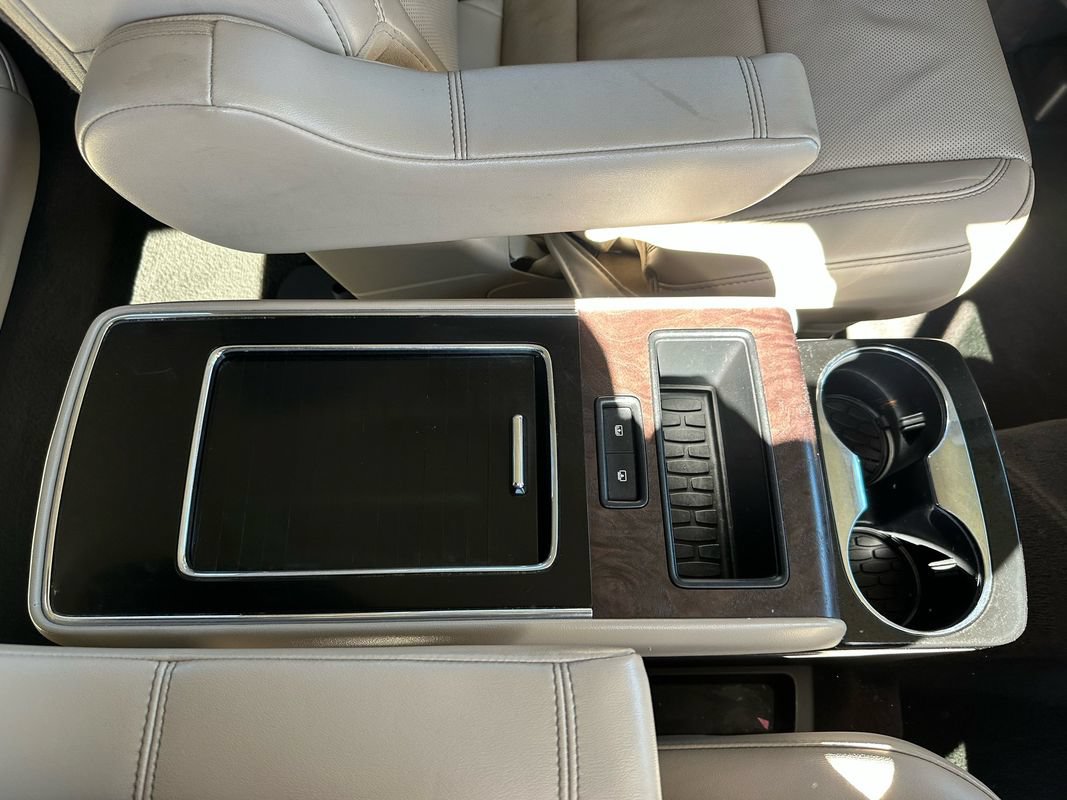 Used 2022 Lincoln Aviator Reserve w/ Equipment Group 201A AWD/4WD image 23